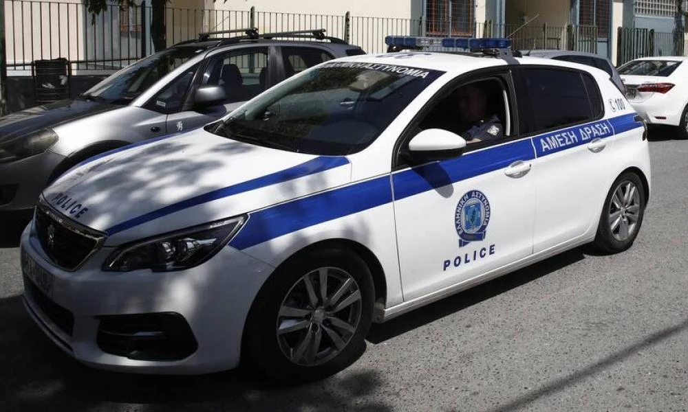 Βρέθηκαν 40 μετανάστες κρυμμένοι σε θάμνους στο Μαρκόπουλο